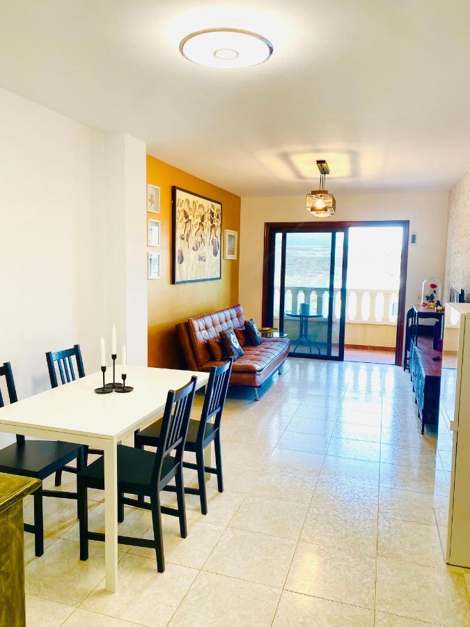 Medano Sweet Home 2 Bedrooms With Wi-Fi, Pool, Beach El Médano المظهر الخارجي الصورة