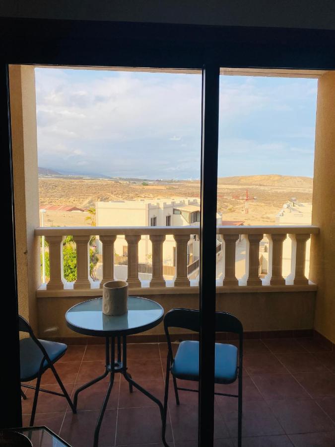 Medano Sweet Home 2 Bedrooms With Wi-Fi, Pool, Beach El Médano المظهر الخارجي الصورة